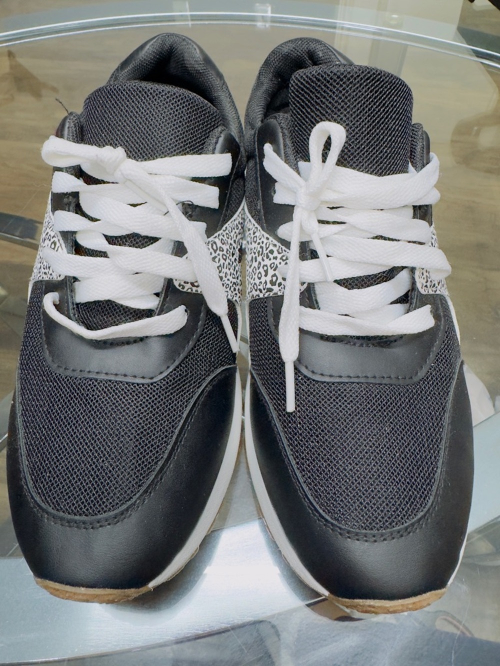 Women's Black and White Mesh Sneakers with Leopard Detail